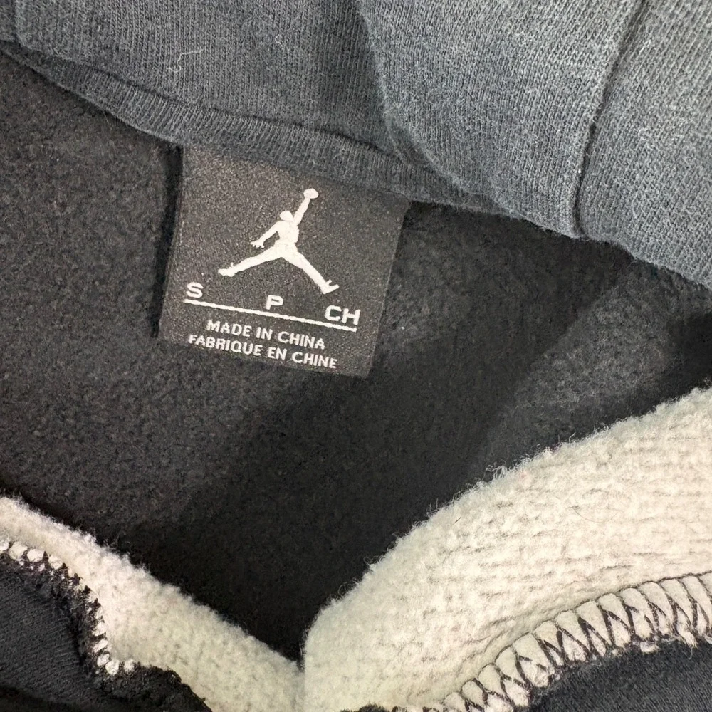 Jordan‎ Hoodie Mens Size Small Gray Flight Jumpman Pullover Graphic Active Gym